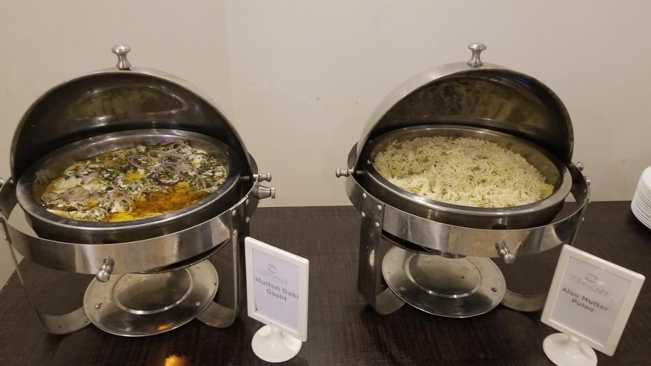 Zifan Hotel & Suites Karacsi Kültér fotó